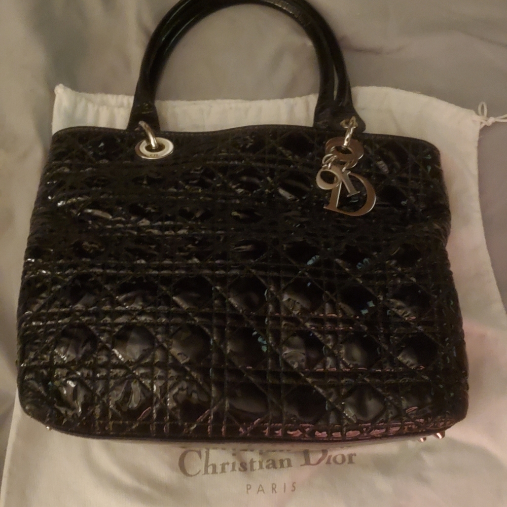 💥SOLD💥🎉HP🎉Dior "Lady" Shopper Tote - Picture 2 of 14
